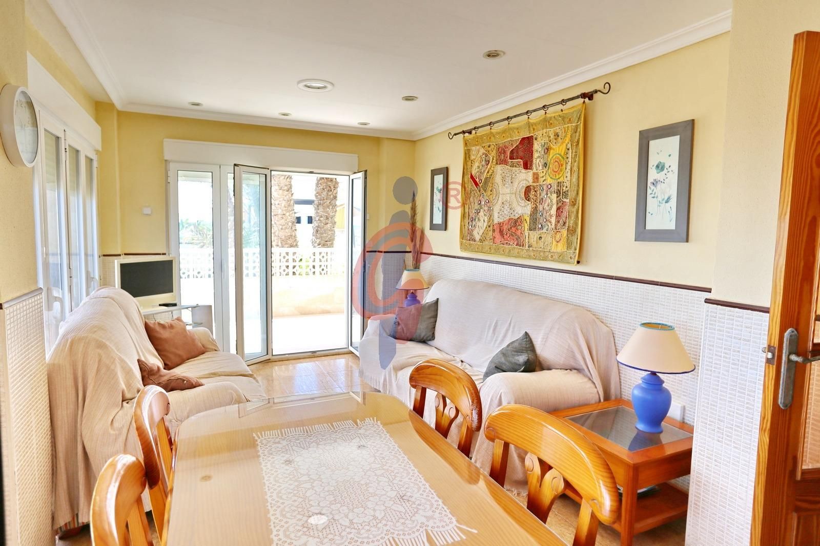 Sala de estar de Planta baja en venta en Guardamar del Segura con Terraza