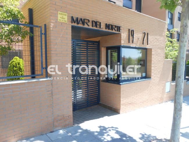 Flat to rent in Paracuellos de Jarama  with Storage room, Swimming Pool and Furnished