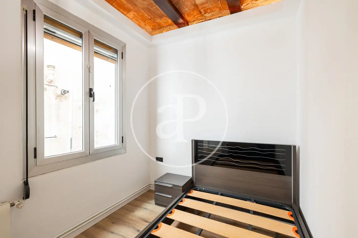 Habitación de Piso en venta en Barcelona con Aire acondicionado, Calefacción y Balcón