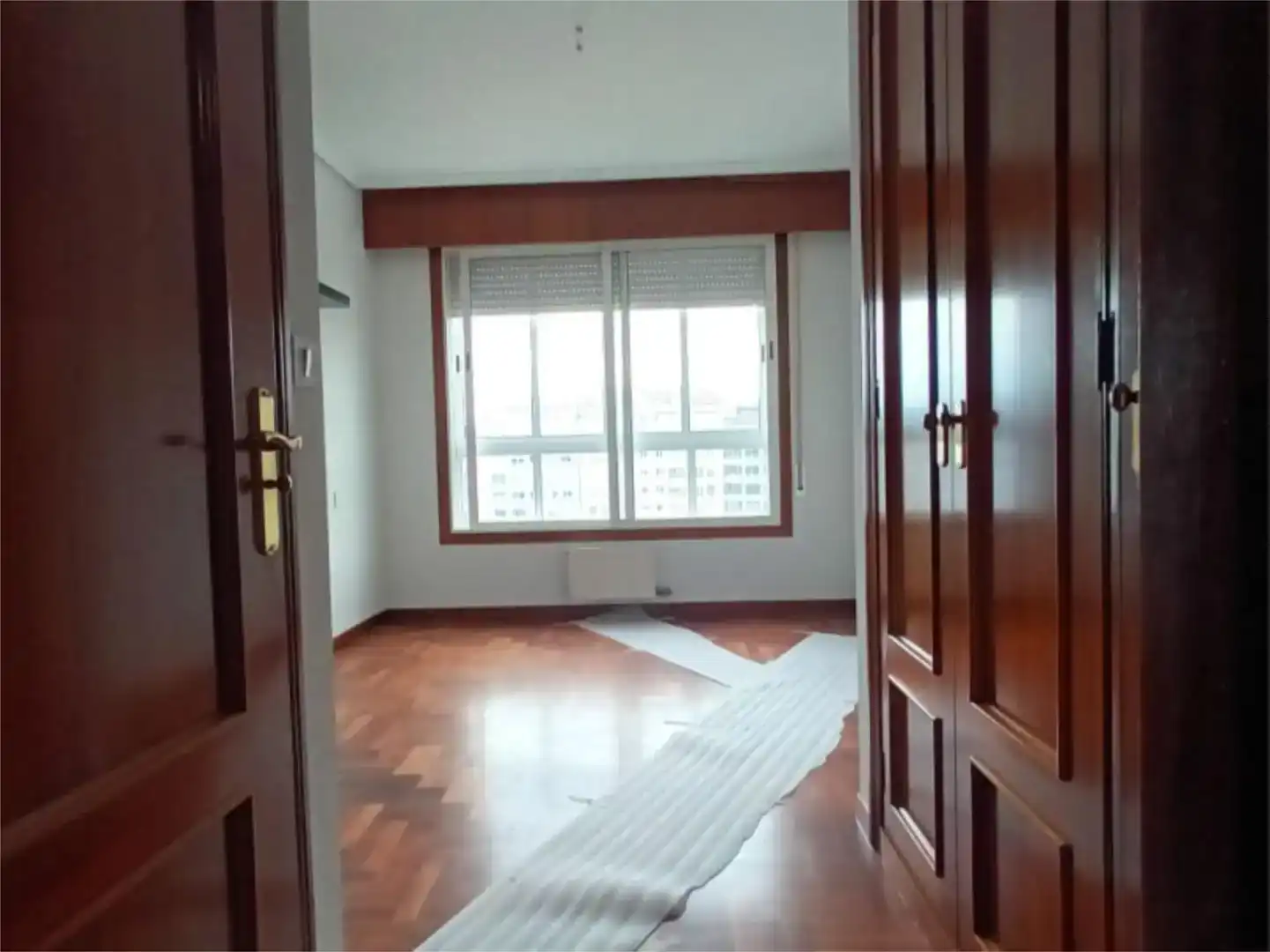 Habitación de Piso de alquiler en Vigo  con Jardín privado, Parquet y Trastero