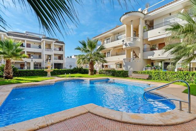 Apartamento en Alquiler en Jacarilla
