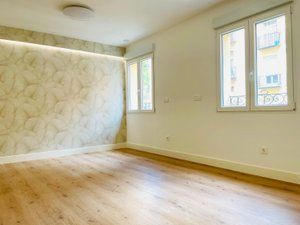 Bedroom of Flat for sale in  Madrid Capital  with Air Conditioner, Heating and Parquet flooring