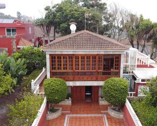 Vista exterior de Casa o xalet en venda en Santa María de Guía de Gran Canaria amb Aire condicionat, Calefacció i Jardí privat