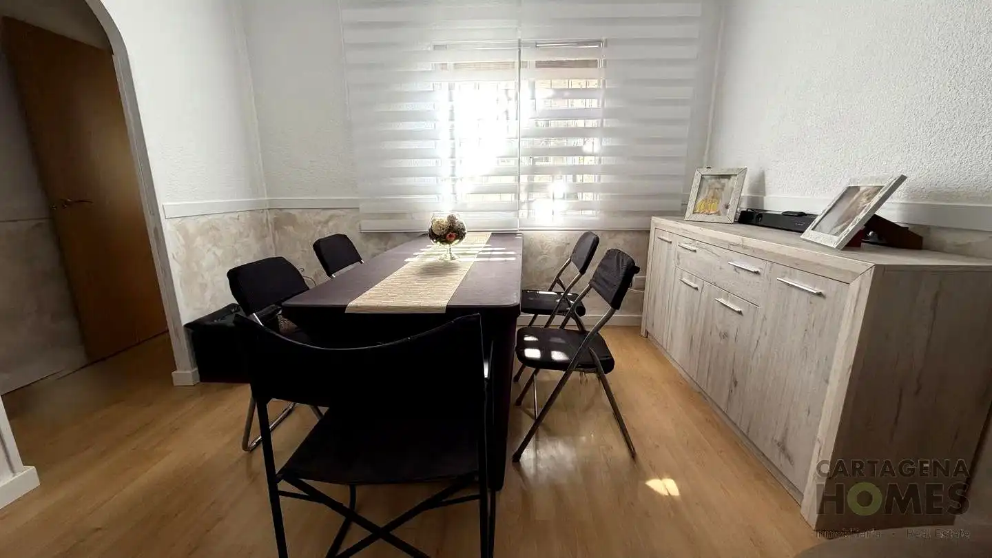 Esszimmer von Einfamilien-Reihenhaus zum Verkauf in Cartagena mit Abstellraum, Möbliert und Balkon