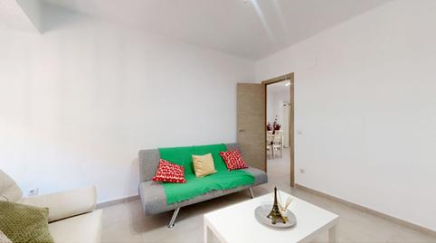 Foto 3 de Piso en venta en Poble Nou, Torrent