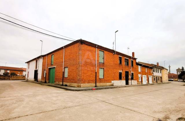 Edificio en Venta en Santa María de la Isla