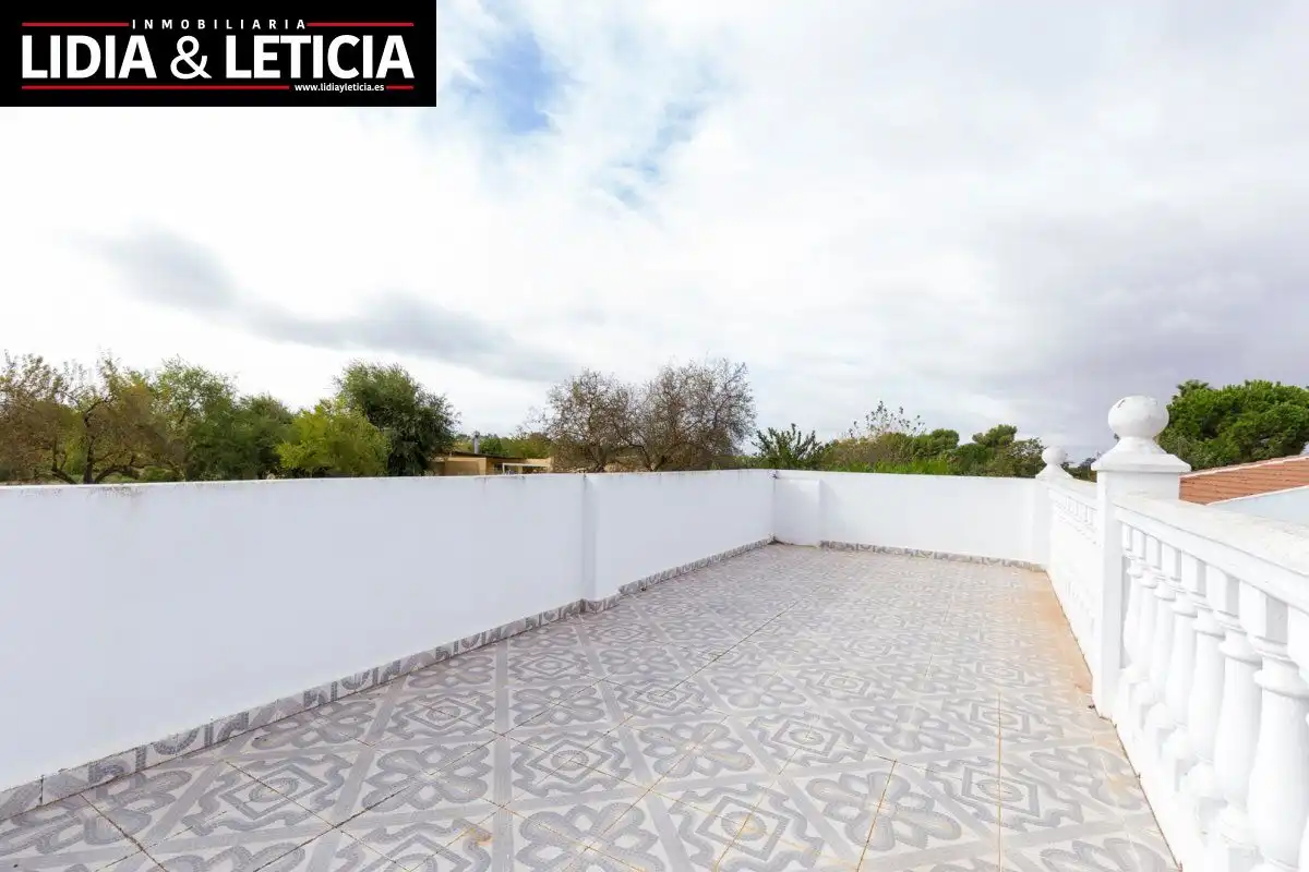 Terraza de Casa o chalet en venta en Alcalá de Guadaira con Aire acondicionado, Calefacción y Jardín privado