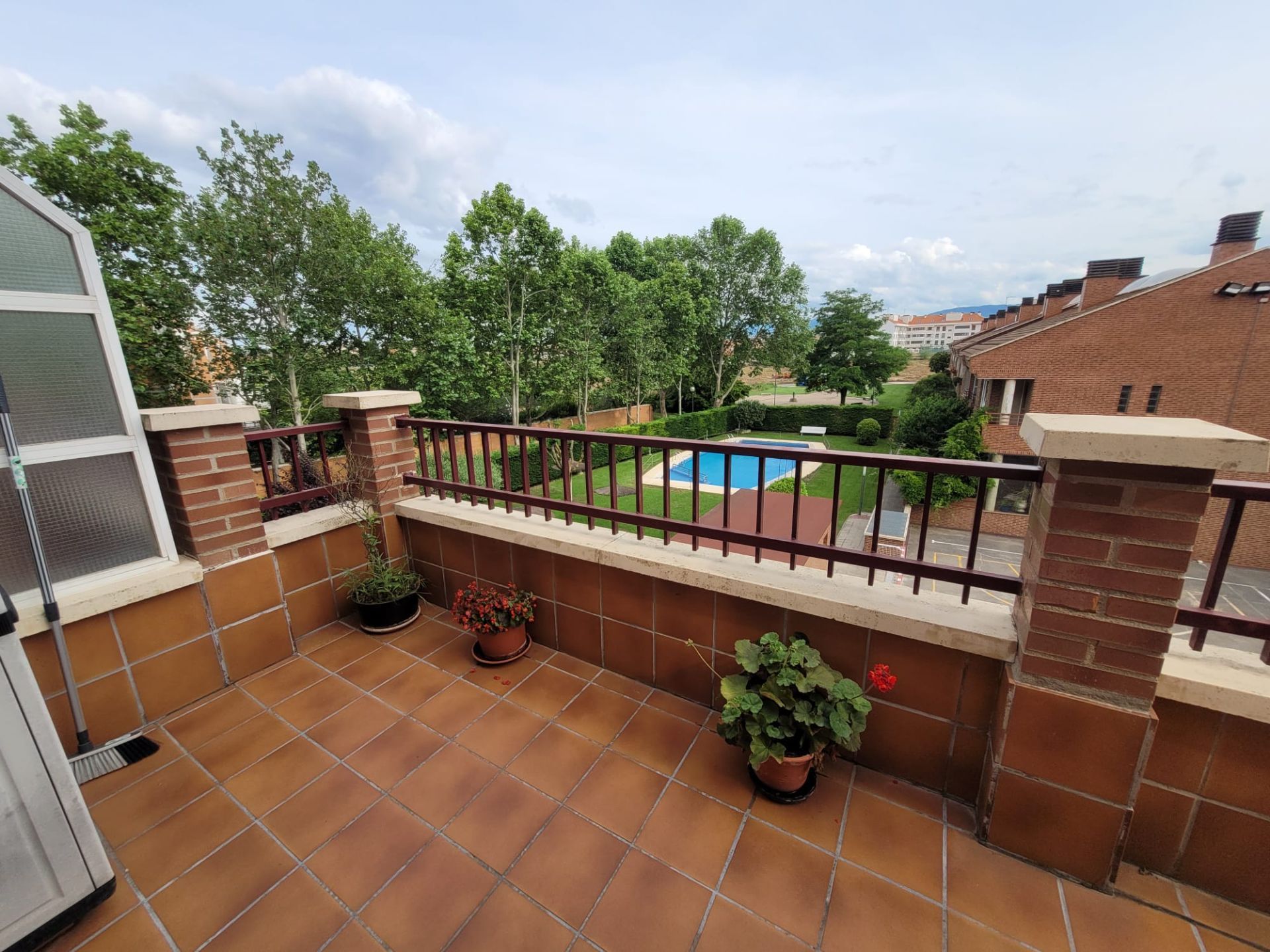 Terrassa de Apartament en venda en  Logroño amb Calefacció