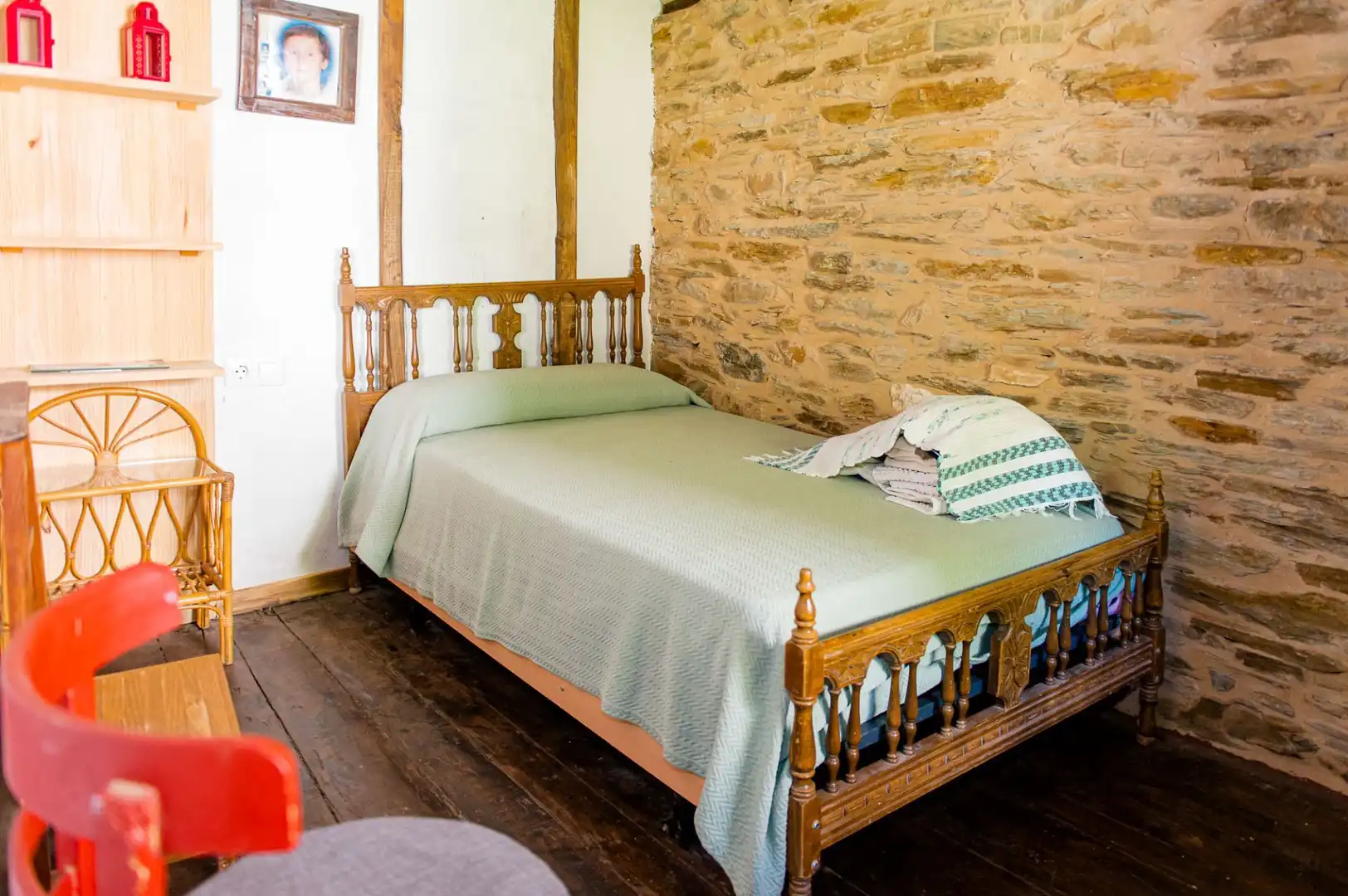 Habitación de Casa o chalet en venta en Ponferrada con Calefacción, Terraza y Trastero