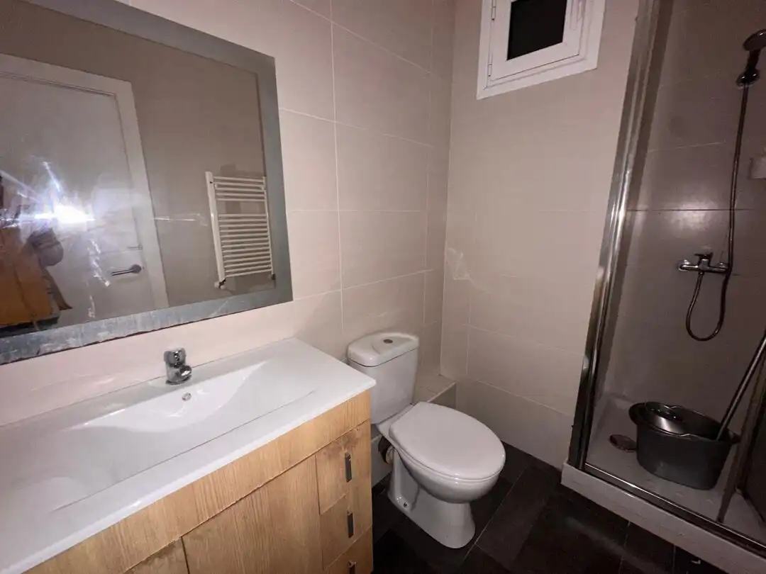 Baño de Piso en venta en Galdakao con Calefacción, Parquet y Amueblado