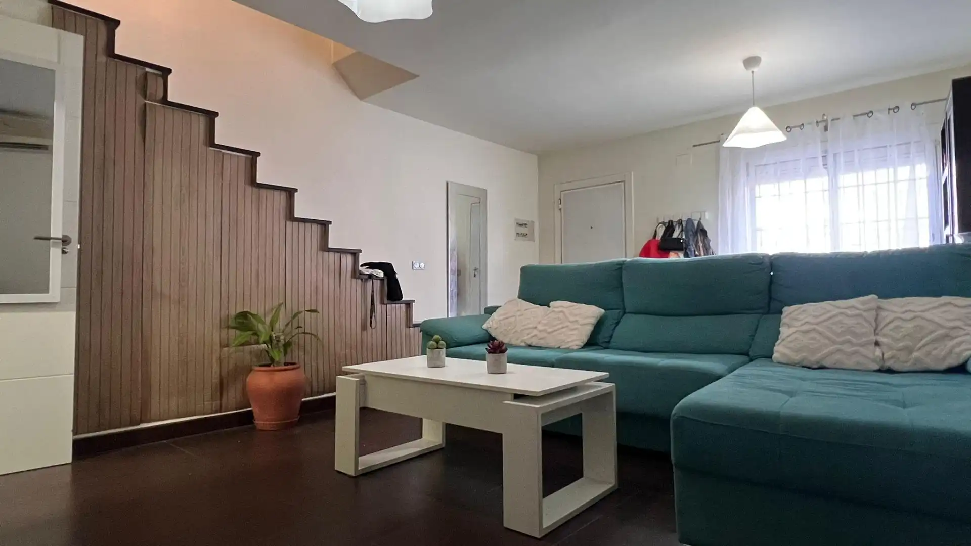 Living room of Single-family semi-detached for sale in Los Barrios