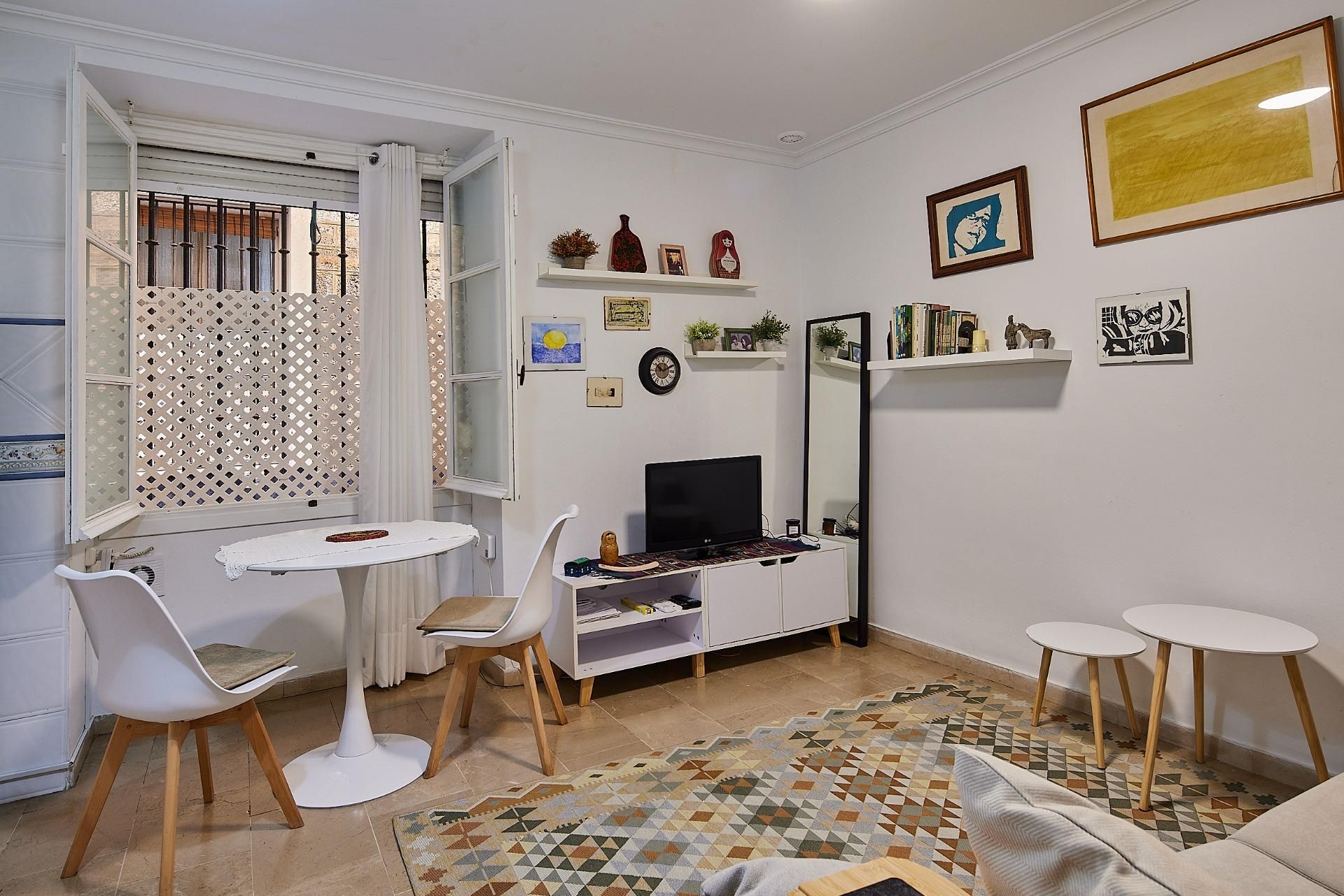 Sala de estar de Planta baja en venta en  Cádiz Capital