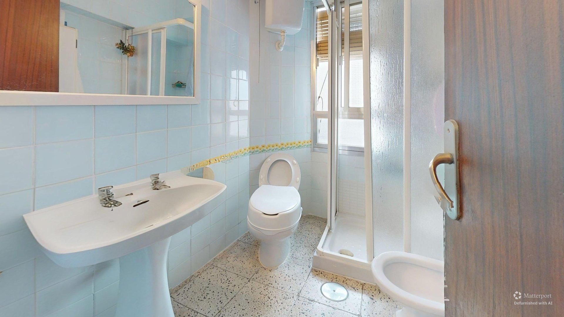 Bathroom of Flat for sale in  Córdoba Capital  with Air Conditioner and Terrace