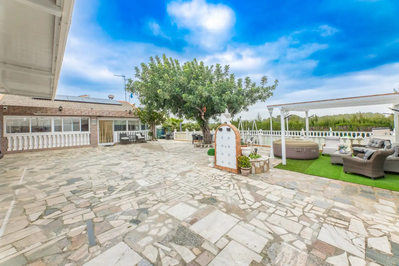 Vista exterior de Casa o chalet en venta en Turís con Aire acondicionado, Jardín privado y Terraza