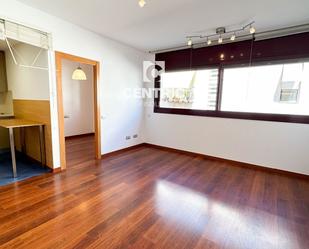 Flat to rent in Terrassa  with Air Conditioner and Heating