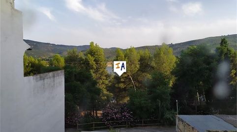 Foto 2 de Casa adosada en venta en Iznájar, Córdoba