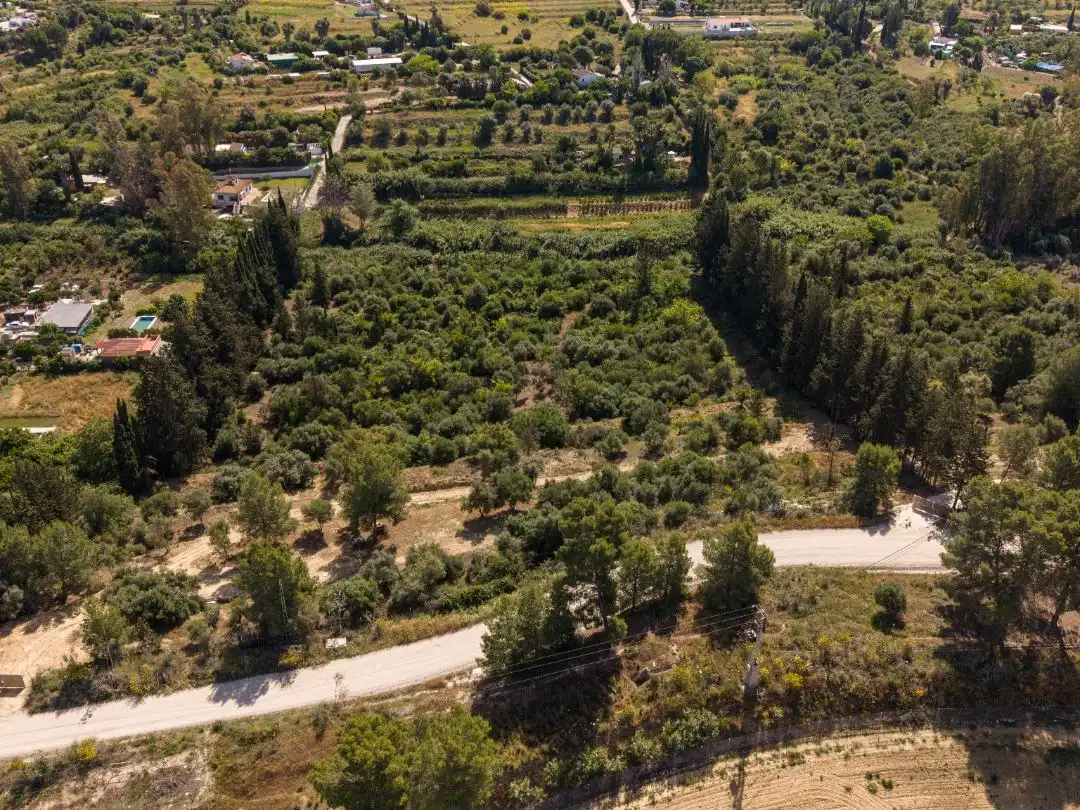 Terreno en venta en El Cigarral - Dehesa - Borrajo