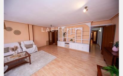 Living room of Flat for sale in  Jaén Capital  with Heating and Balcony
