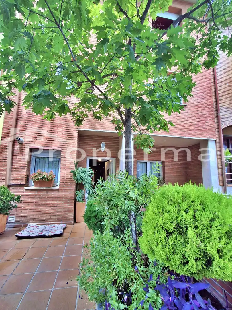 Terraced house with pool for sale in Font Verda, imagen 17