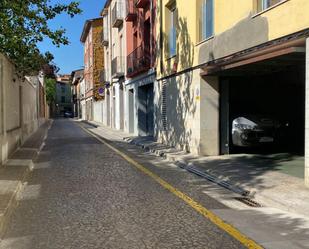 Garage to rent in D'enric Delaris, Manlleu