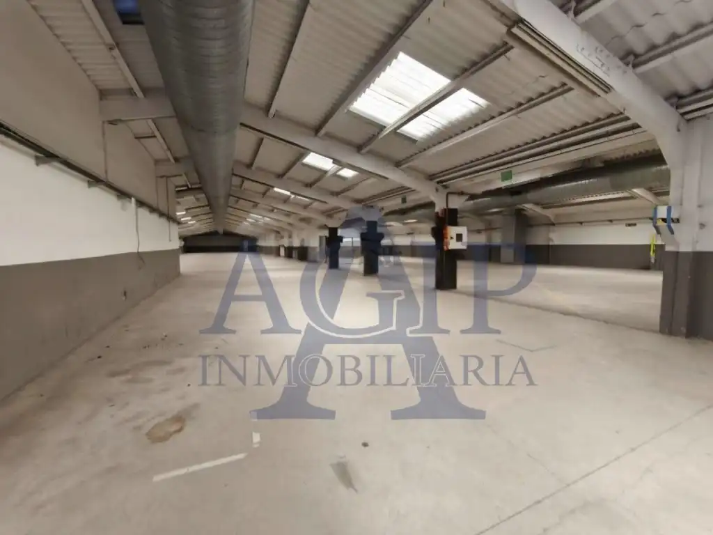 Industrial building to rent in Calle Dolors Almeda, imagen 4