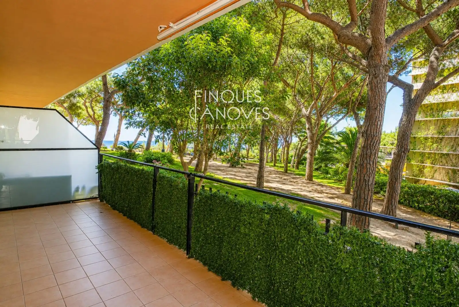 Terraza de Apartamento en venta en Castell d'Aro, Platja d'Aro i s'Agaró con Aire acondicionado, Terraza y Trastero