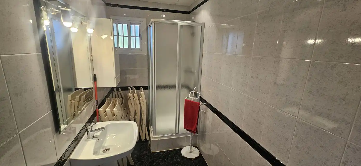 Baño de Casa o chalet en venta en Corbera de Llobregat con Aire acondicionado, Calefacción y Terraza