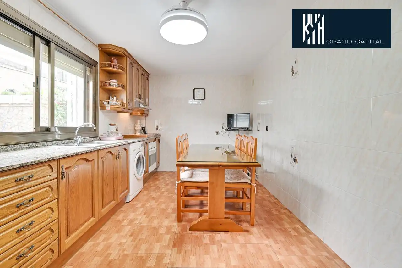 Casa amb terrassa en venda a Carrer Carrer Rovelló, imagen 11