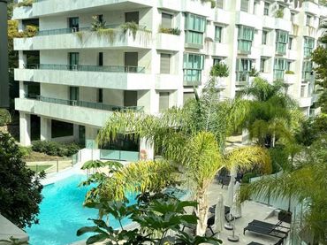 Apartment mit Pool zur Miete in Milla de Oro