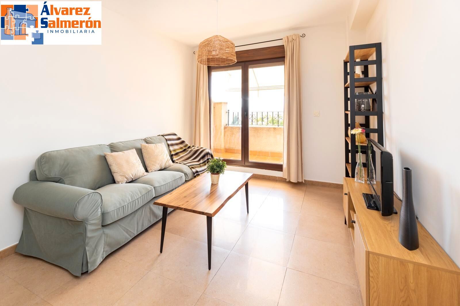Living room of Flat for sale in Atarfe  with Heating, Terrace and Storage room