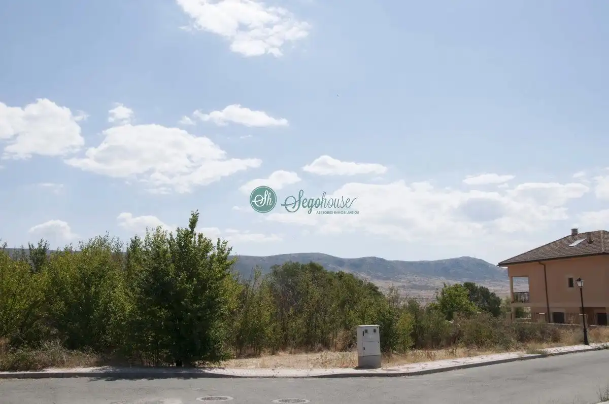 Residential land for sale in Torrecaballeros, imagen 8