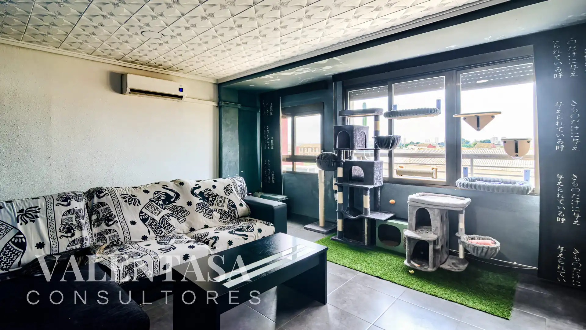 Sala de estar de Piso en venta en Valencia con Aire acondicionado, Calefacción y Amueblado