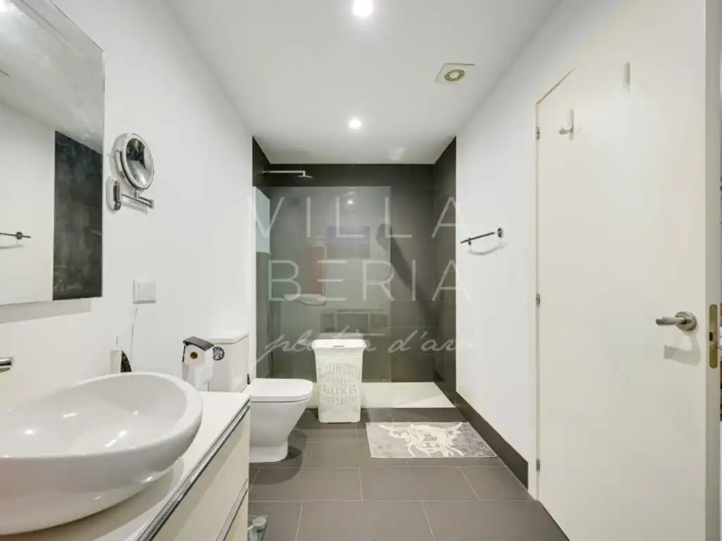 Casa con piscina en venta en Avenida Paisos Catalans 18, imagen 36