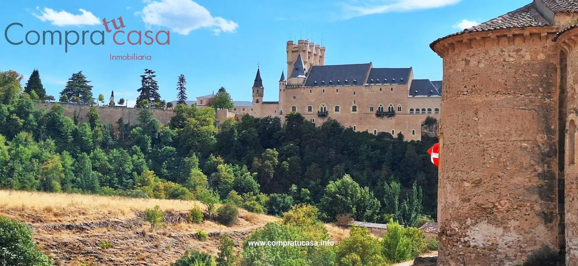 Vista exterior de Casa o xalet en venda en Segovia amb Calefacció, Traster i Moblat
