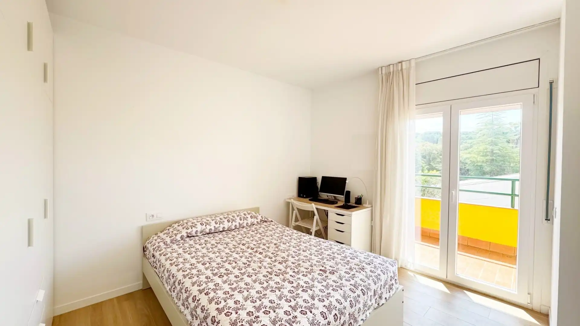 Houses for sale in Carrer Avellaners, Mas Romeu