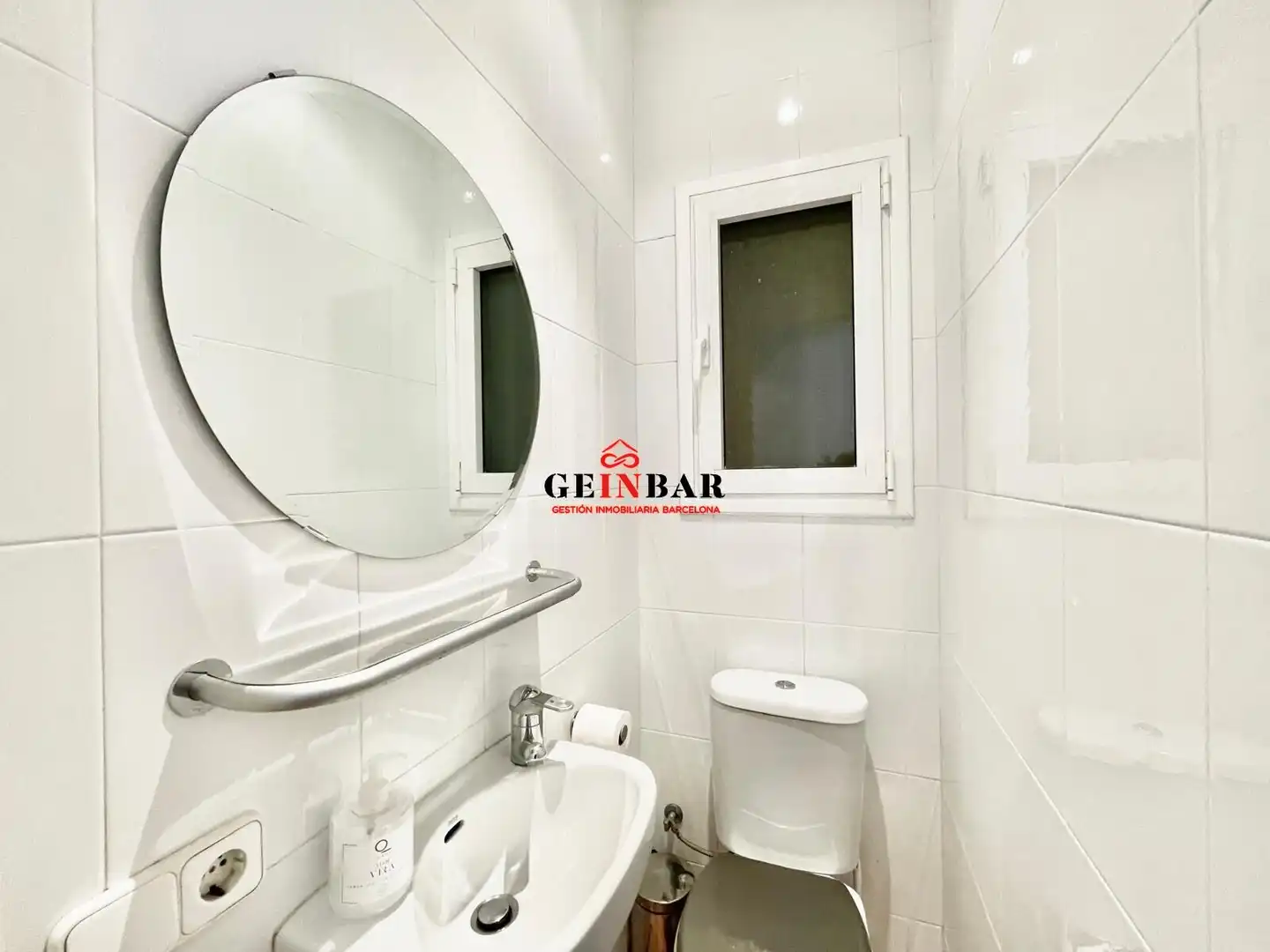 Baño de Piso en venta en Barcelona con Calefacción y Parquet