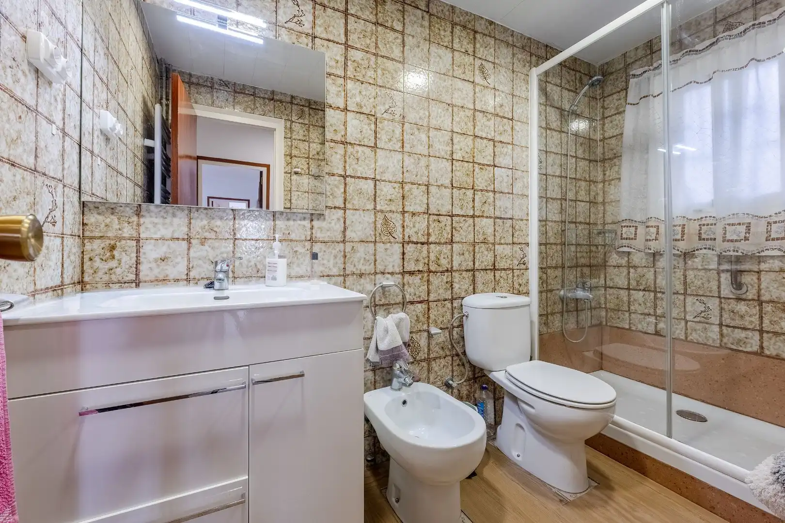 Baño de Piso en venta en Cunit con Aire acondicionado, Calefacción y Terraza