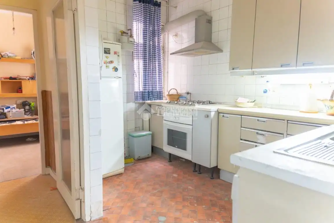 Cocina de Piso en venta en Madrid con Calefacción y Terraza