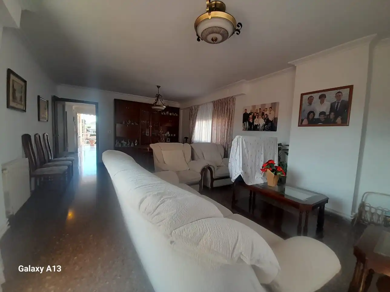 Sala d'estar de Casa o xalet en venda en Riba-roja de Túria amb Aire condicionat, Calefacció i Jardí privat