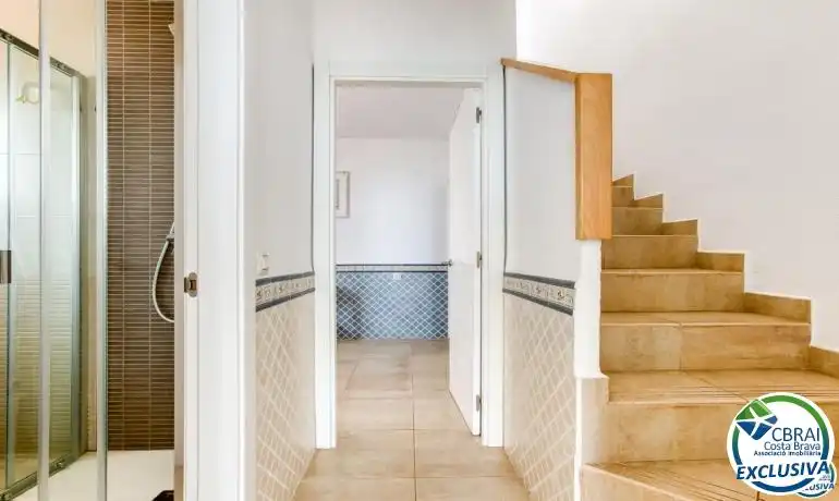 Finca rústica en venta en Roses con Calefacción, Amueblado y Piscina comunitaria