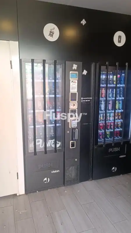 Local comercial en venta en Alameda de Capuchinos, imagen 6