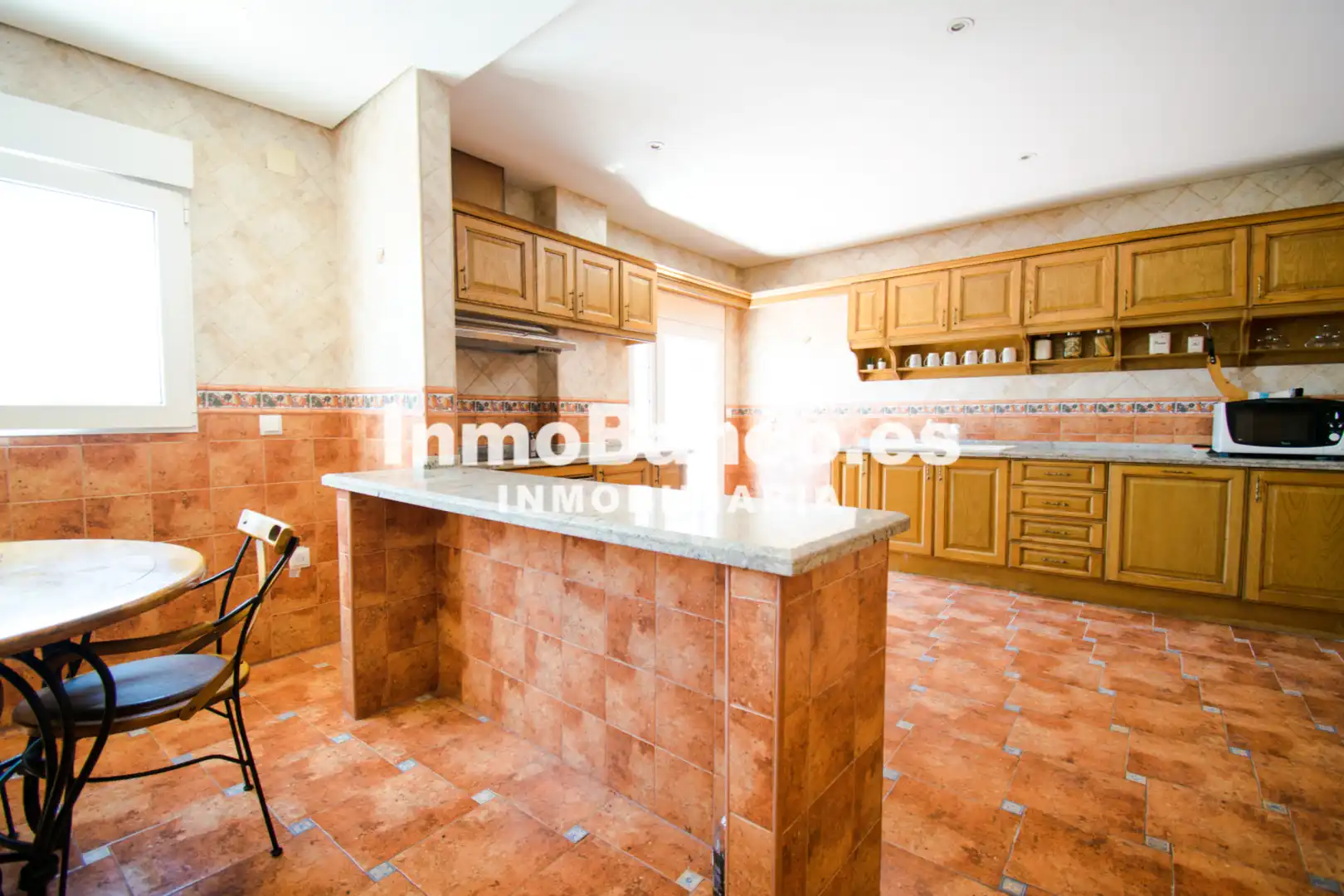 Cocina de Casa o chalet en venta en Chiva con Aire acondicionado, Calefacción y Jardín privado