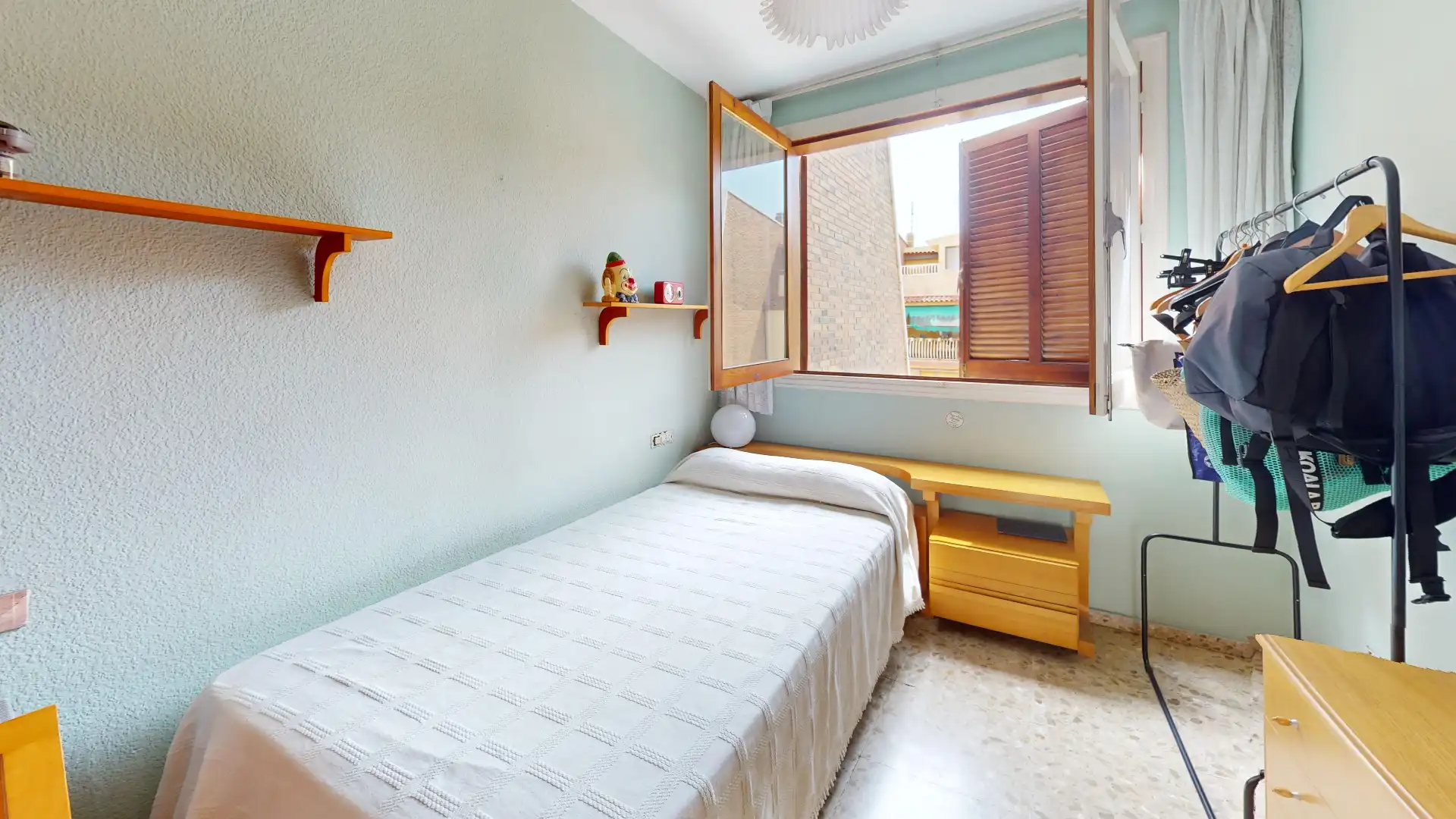 Habitación de Casa o chalet en venta en Alicante / Alacant con Aire acondicionado, Jardín privado y Terraza