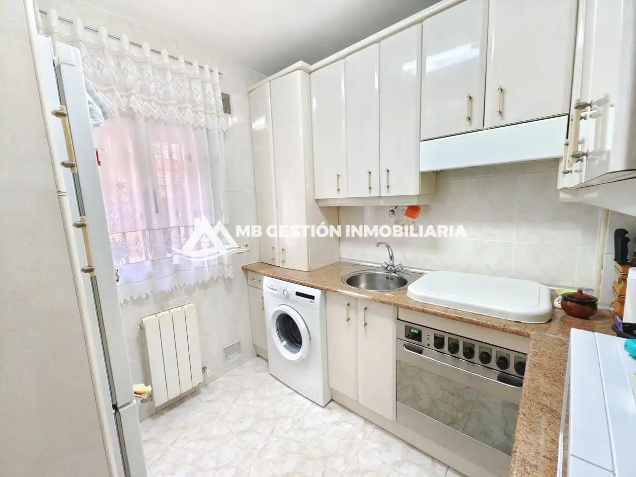 Kitchen of Ground floor for sale in Getafe  with Heating and Furnished