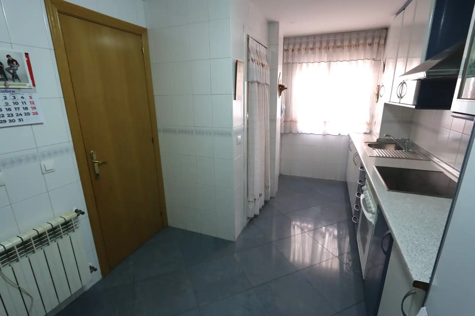 Kitchen of Flat for sale in Madrid  with Air Conditioner, Heating and Parquet flooring