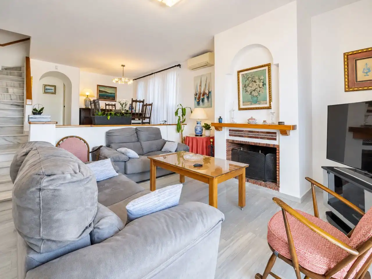Sala d'estar de Casa o xalet en venda en Marbella Centro