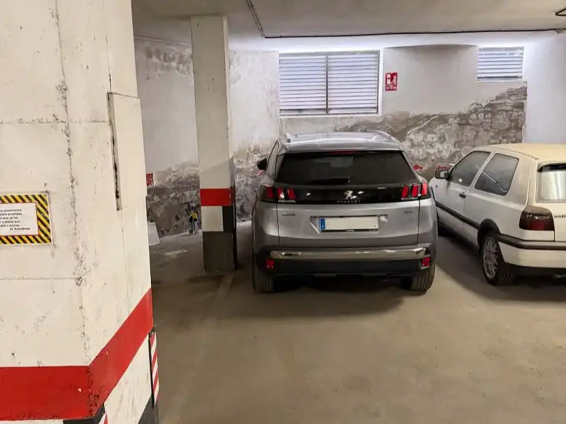 Parkplatz von Maisonette zum Verkauf in Ciudad Real Capital mit Klimaanlage, Terrasse und Balkon