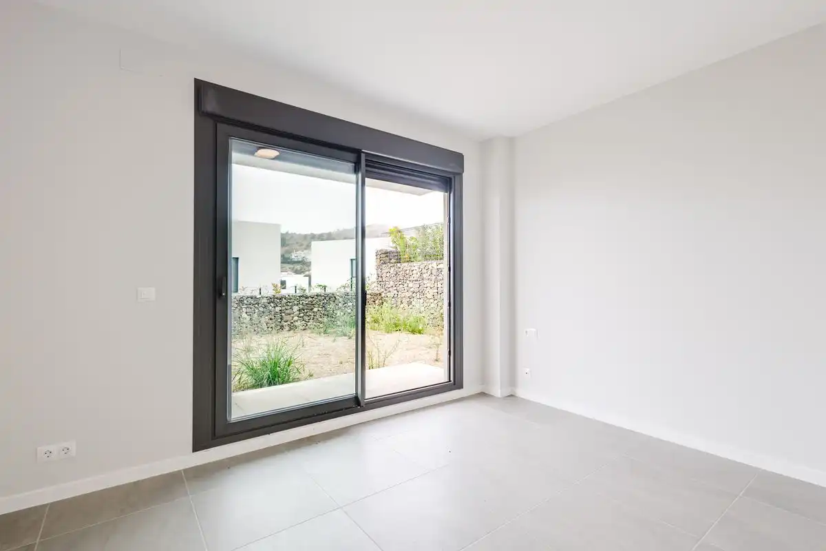 Terraced house with terrace for sale in Calle Pintores De Riviera, imagen 14