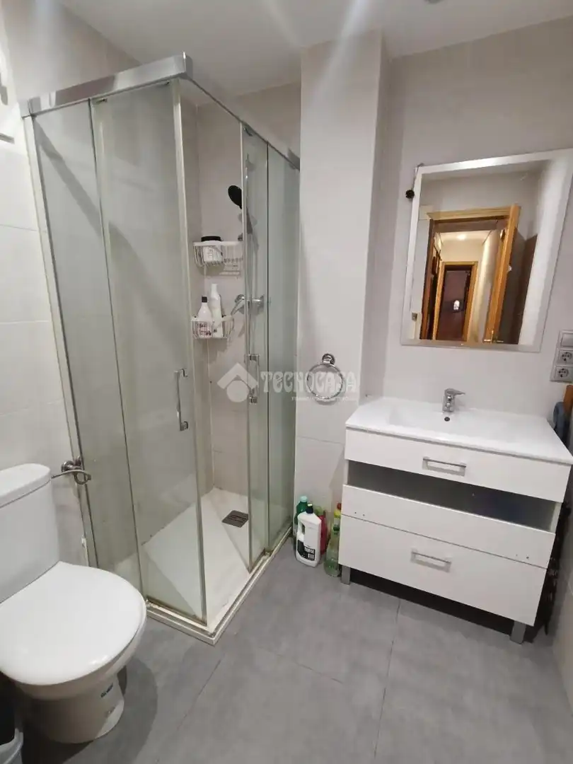 Baño de Piso en venta en Córdoba con Aire acondicionado, Calefacción y Amueblado