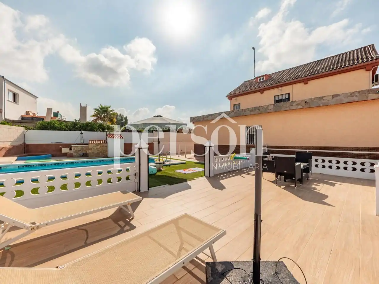Terrassa de Casa o xalet en venda en Manises amb Aire condicionat, Jardí privat i Terrassa
